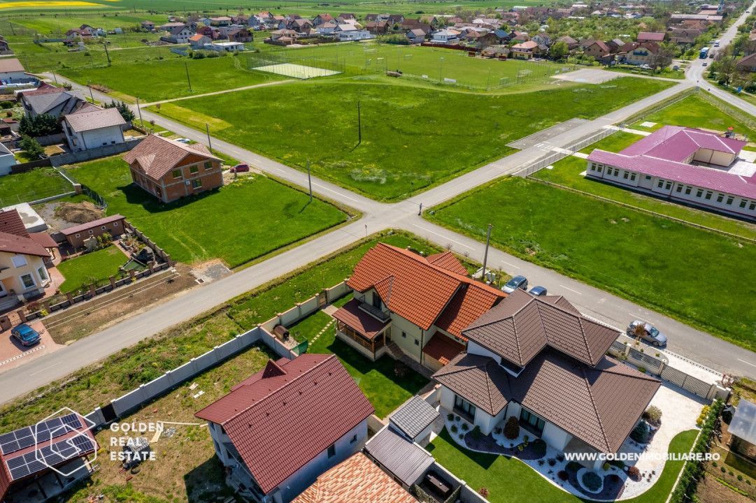 Vilă de lux în localitatea Livada - Poză 38