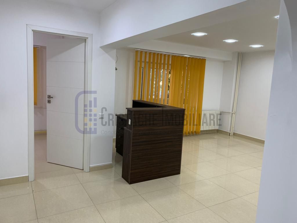 Timpuri Noi_Apartament 3 camere_70 mp_parter_bucatarie mobilata si utilata - Poză 4