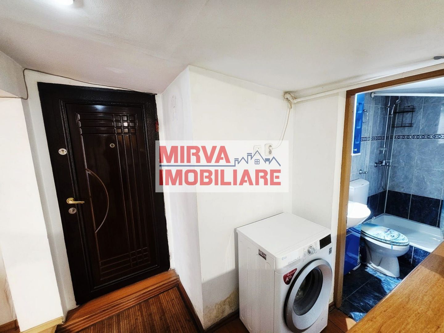 Investiție ideală în centrul Ploieștiului – 2 camere, 30.500 € neg. - Poză 11