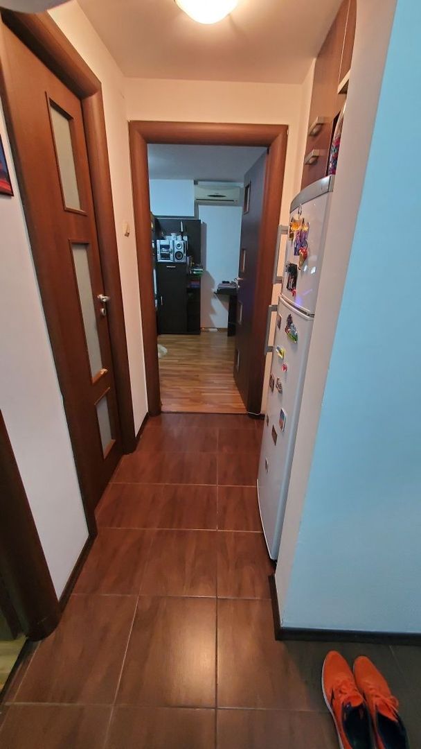 Vanzare apartament 2 camere Titan-Codrii Neamtului, pret negociabil - Poză 5