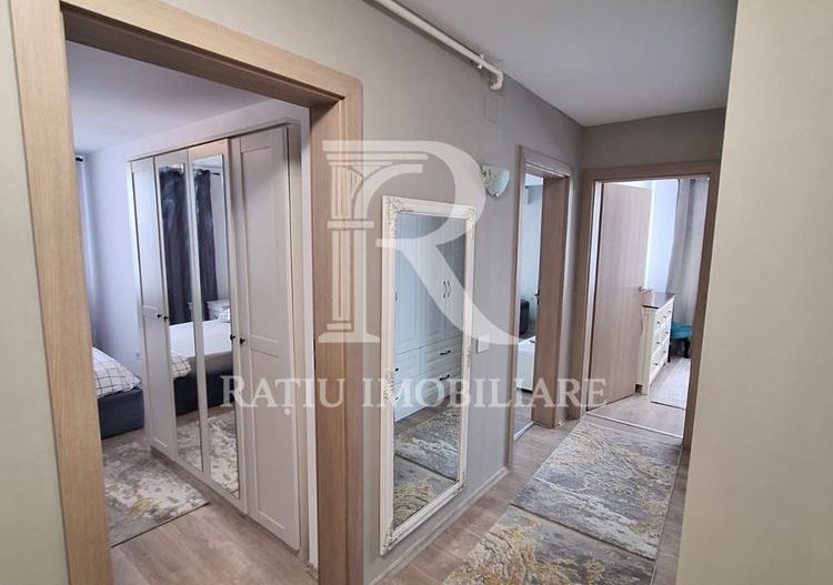 Apartament cu 3 camere | Nufărul | Oradea - Poză 3