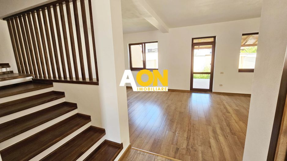 Casa tip insiruit, 4 camere, 2 bai, finisata la cheie, Cetate - Poză 1