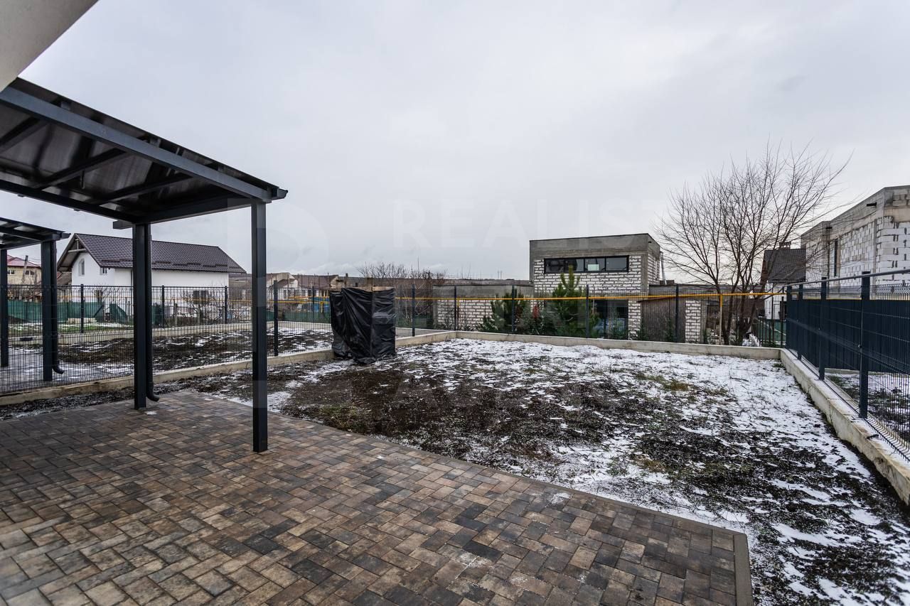 Vânzare, casă, 120 mp + 3 ari, strada Arțarilor, Ialoveni - Poză 4