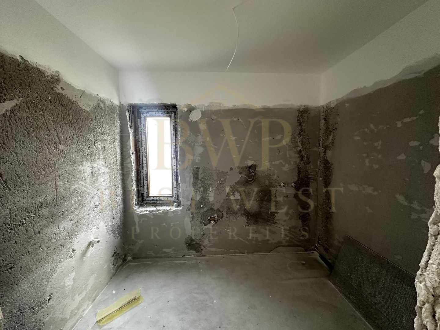 Duplex, 4 dormitoare, Mosnita, drum asfaltat, toate utilitățile - Poză 14