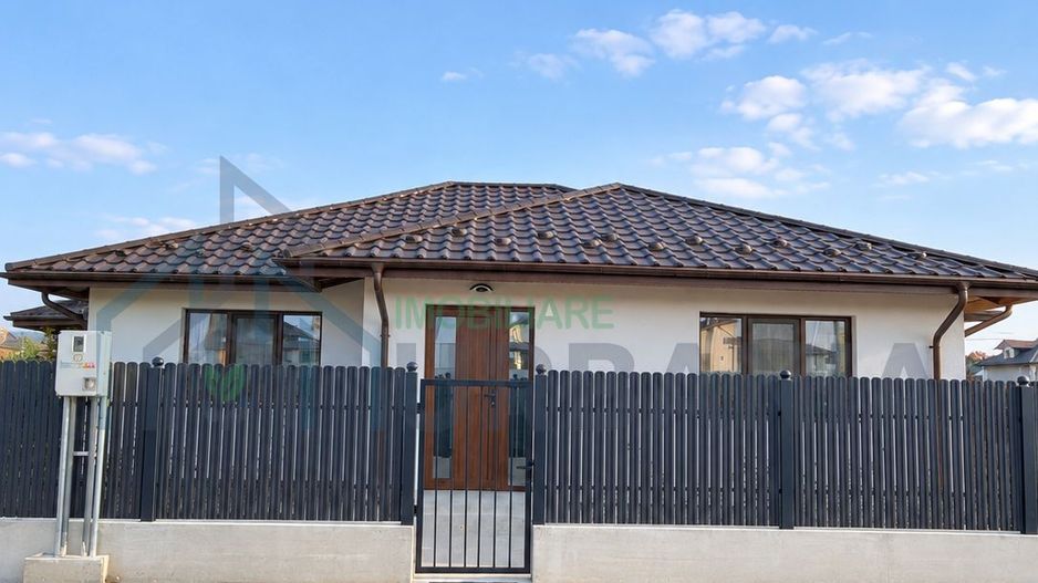 Casa, 95 m², - Poză 2