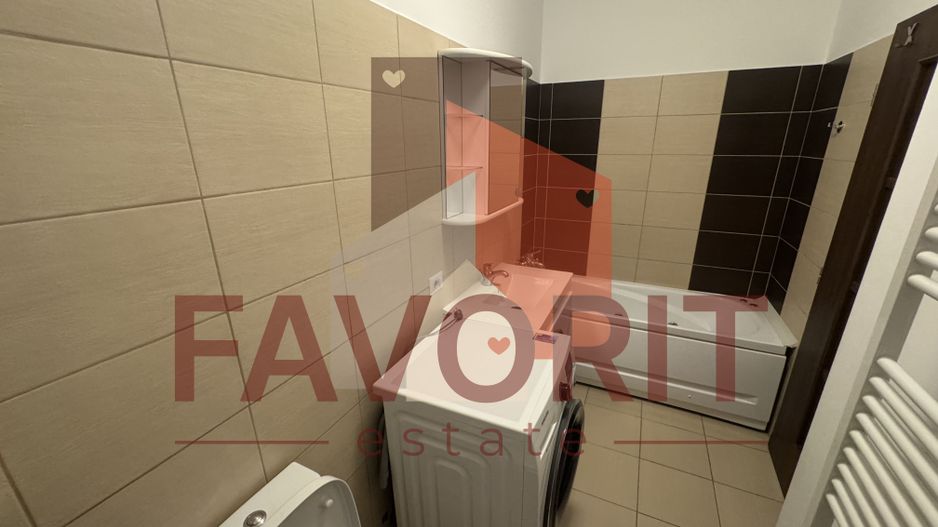 Etaj 1. Pozitie excelenta. Aproape de magazine si Expres 3. - Poză 8