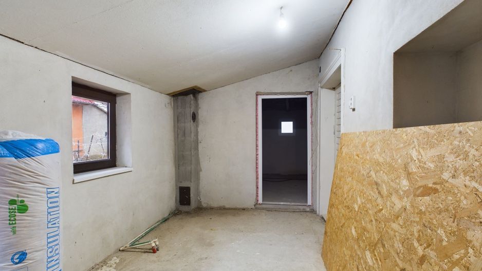 Oportunitate unică! Casă reabilitată parțial în Nitckidorf - Poză 11