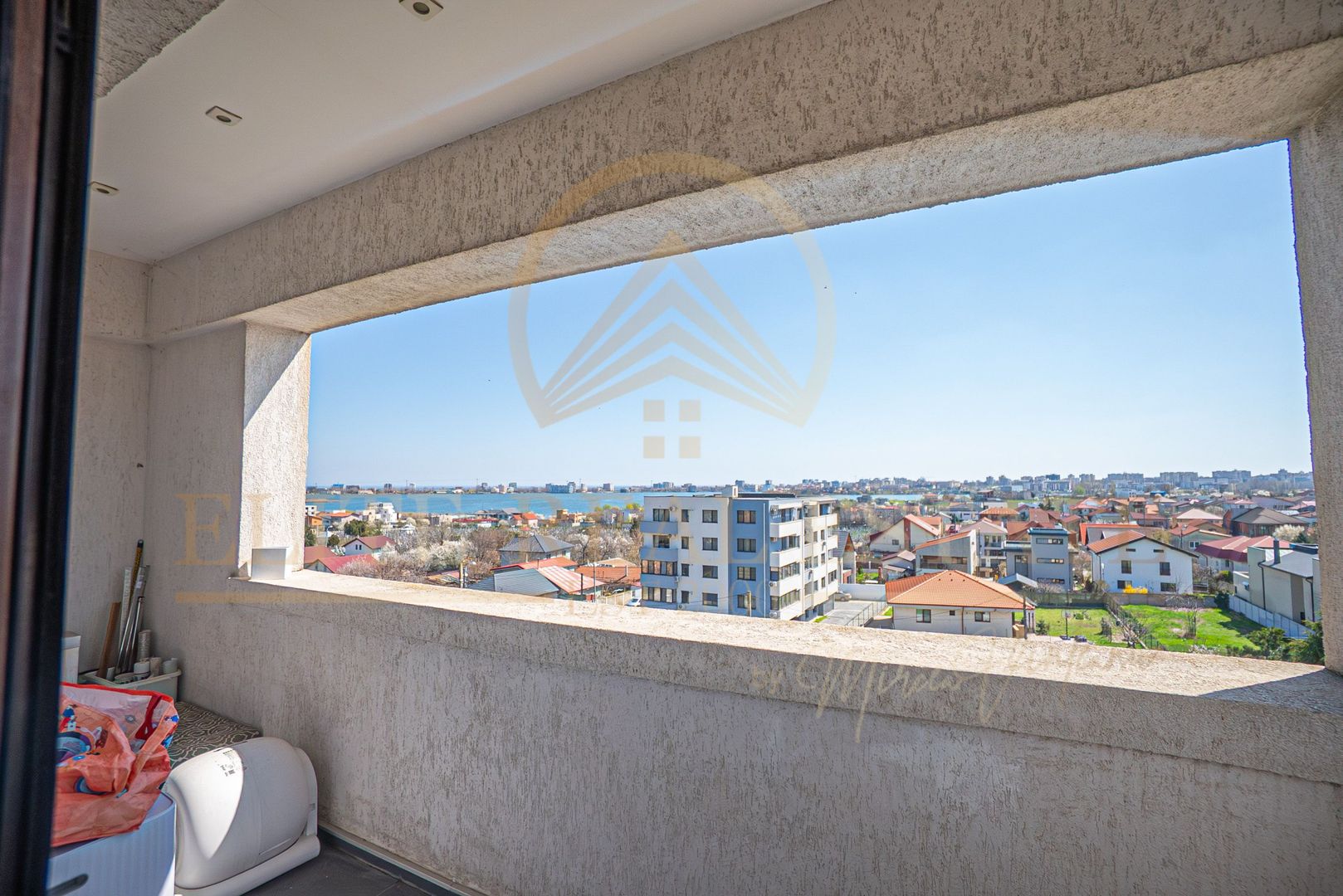 Apartament 3 camere Palazu Mare – 121 mp cu vedere la lac si parcare - Poză 19