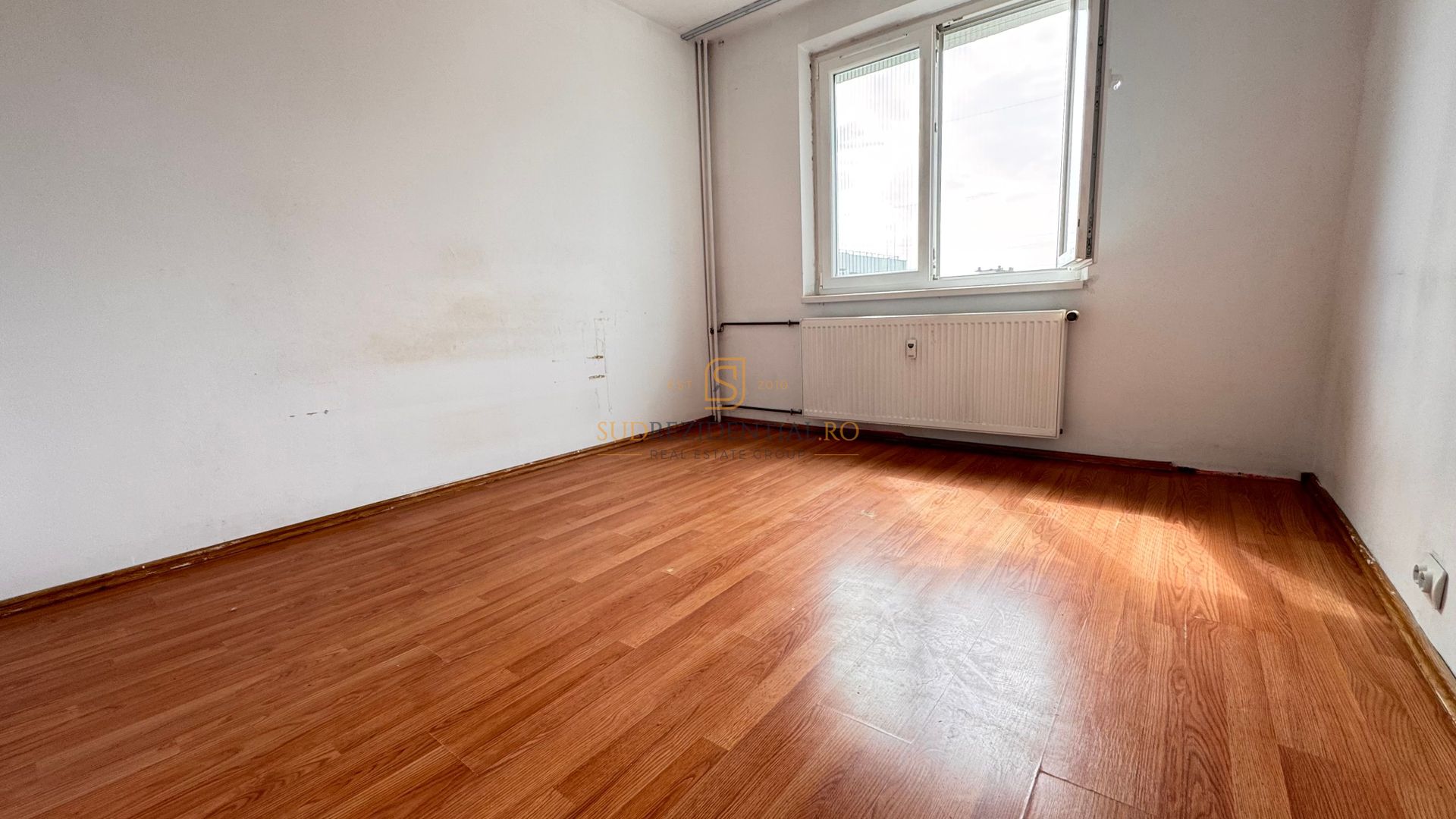 Apartament 3 camere, bloc anvelopat, etaj 7/8, Rahova, Sector 5 - Poză 4