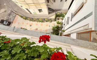 Piata Unirii Fantani Vila  500 mp utili curte 204 mp - Poză 17