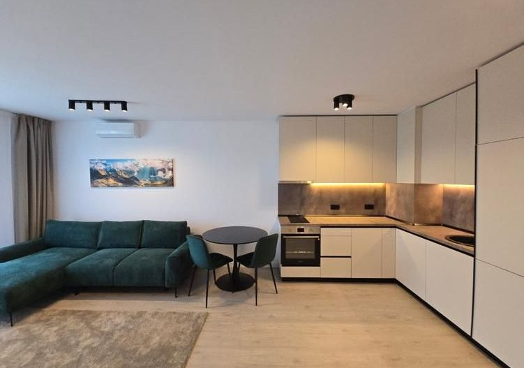 Prima Inchiriere 2 cam Mobilat Vedere spre padure Baneasa Greenfield - Poză 3