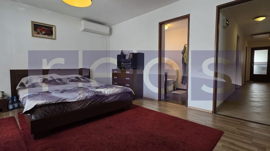 VANZAE VILA P+1+P | 6 CAMERE | ZONA VITAN MALL - Poză 5