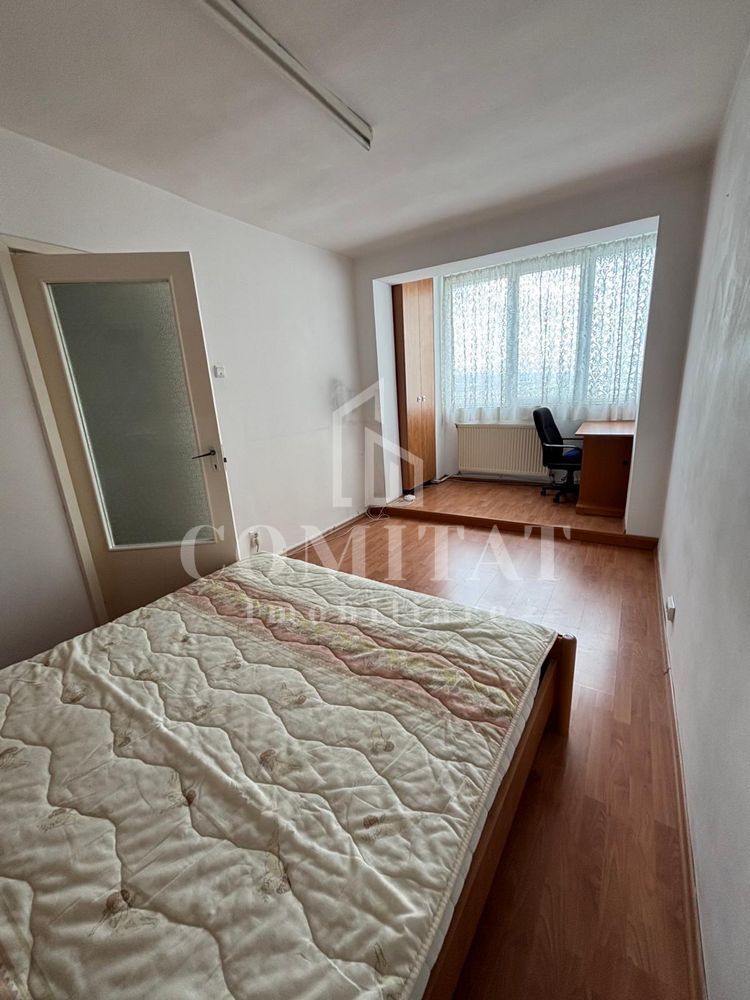 Apartament 4 camere | Decomandat | Zona Str. Calea Floresti | Manastur - Poză 1