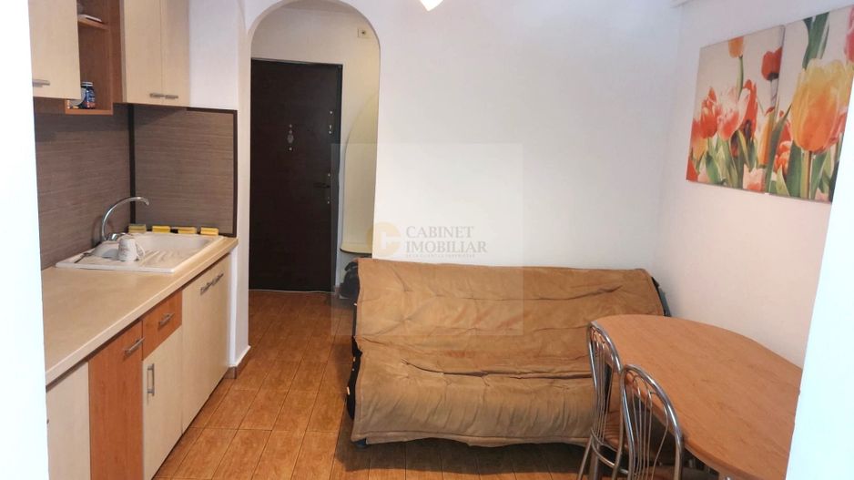 2 Camere-51MP | Decomandat | 1980 | 1/10 | M Gorjului la 5 minute - Poză 1