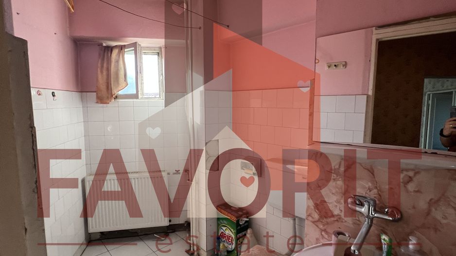 Oportunitate de cumpărare – Apartament 4 camere decomandat, zona Șagului - Poză 8