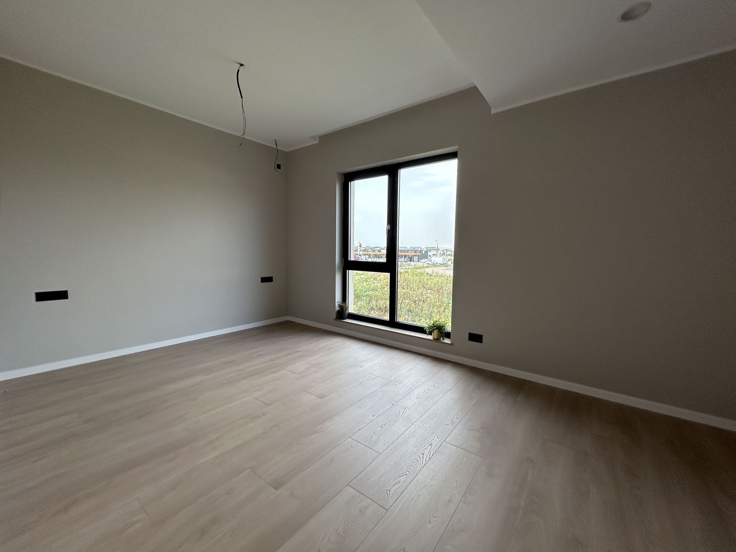 VILA INDIVIDUALA | TUNARI | MUTARE IMEDIATA - Poză 17