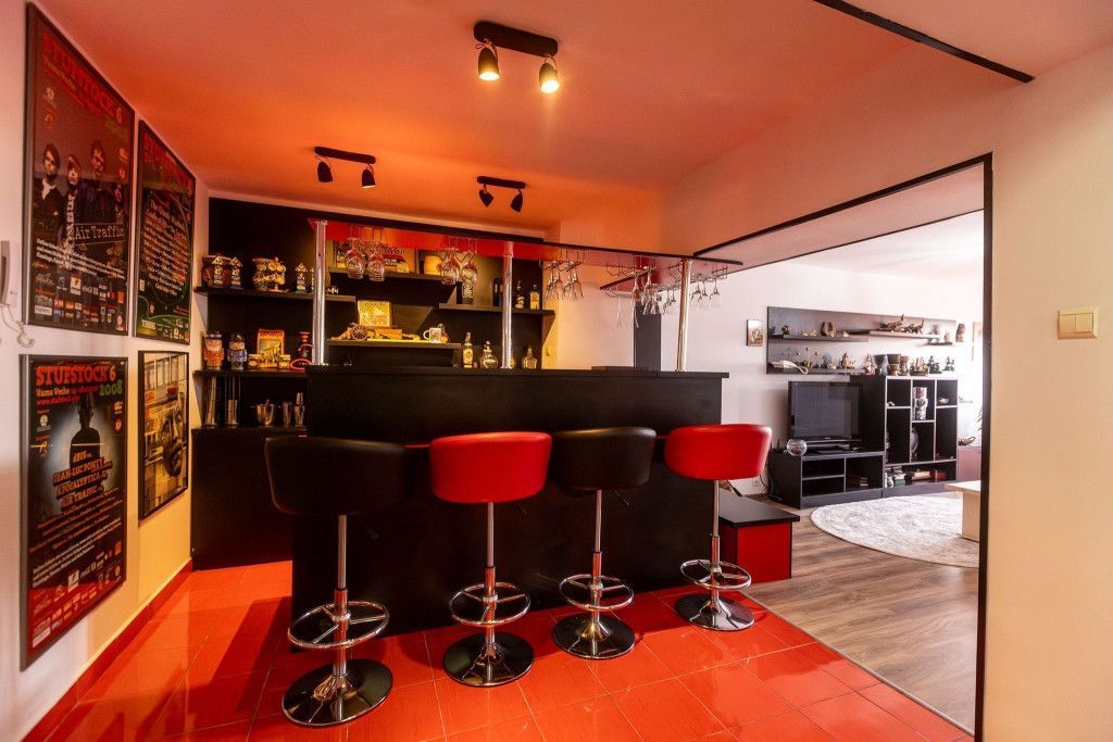 BRASADAS închiriază ap 2 cam Bd. Unirii, complet mobilat si utilat - Poză 1