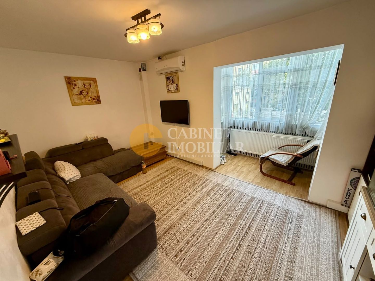 3 CAMERE DECOMANDAT-- ETAJ 1 -- PACURARI MIMOZA-- RENOVAT - Poză 1