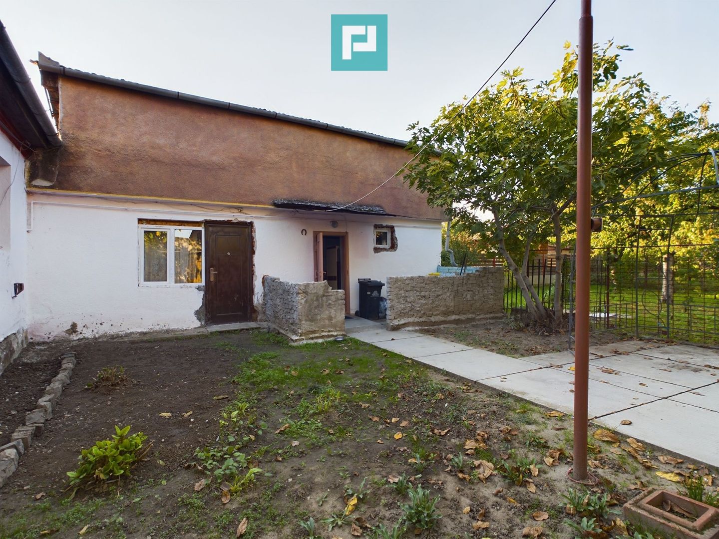 Casă cu 4 camere de vânzare în Sega - Poză 13