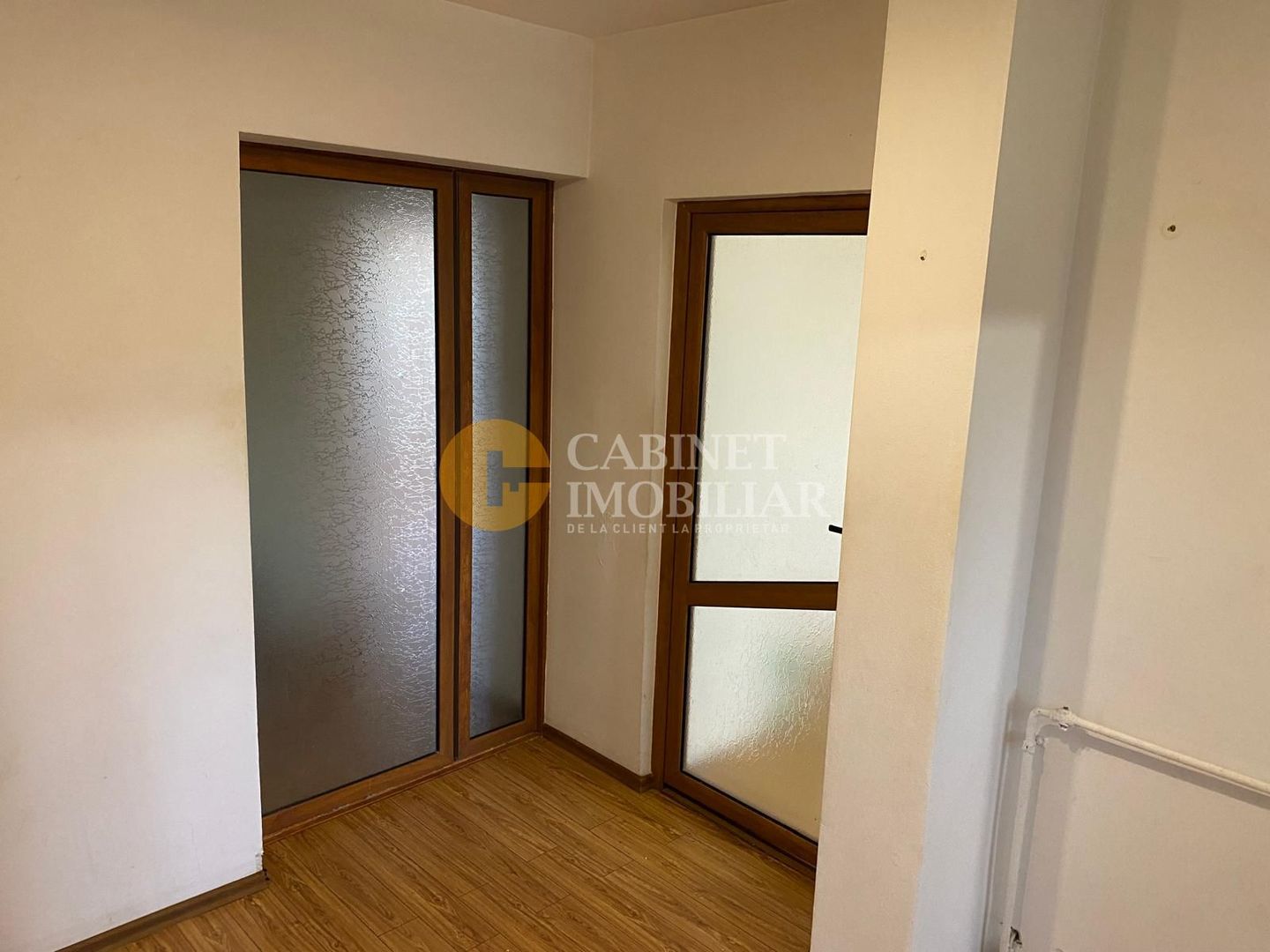 4 Camere Decomandat - Nicolina - Cug - Etaj 3 - Bloc 1986 - Poză 7