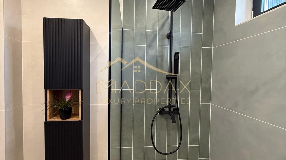 Vilă **6 camere  **451mp // Zona Iancu Nicolae - Poză 31