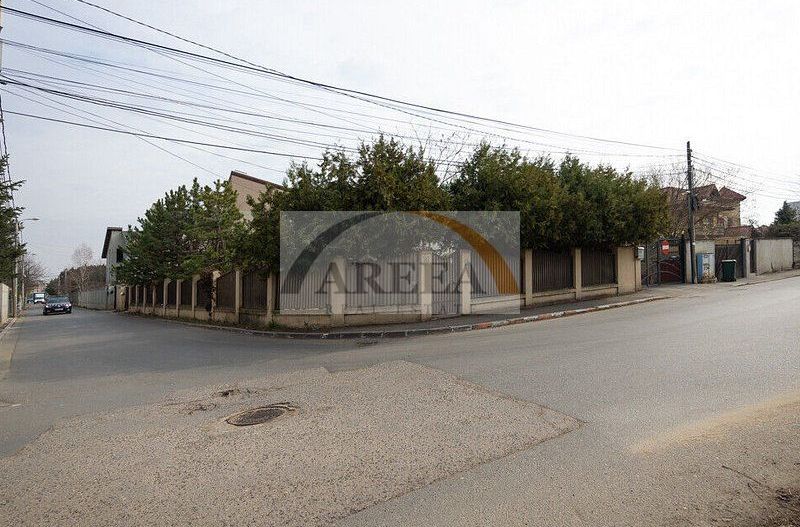 Vila cu 750 mp utili si teren de 1.480 mp in Erou Iancu Nicolae - Poză 46