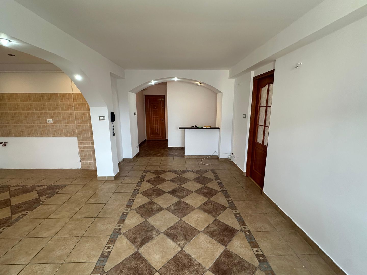 Apartament 3 Camere | 65MP | Etajul 1 - Poză 1