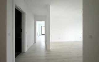 Apartament cu 3 camere/terasa 18mp/zona Frunzisului/CF. - Poză 8
