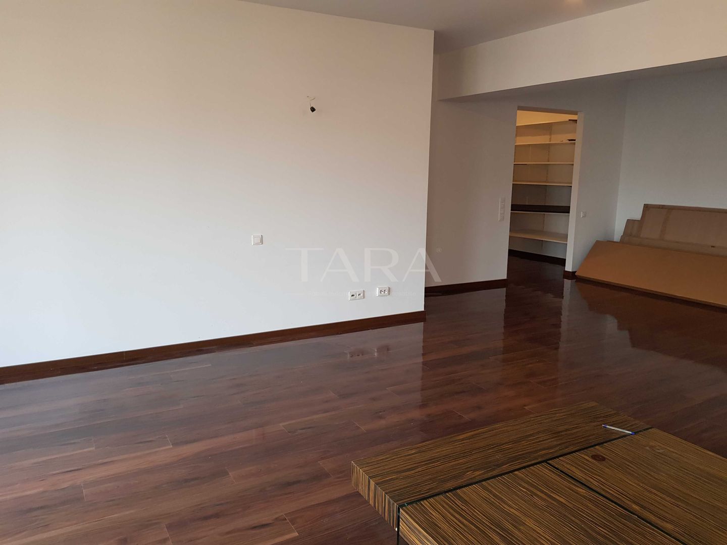Apartament 3 camere și priveliște superbă în Plopilor, lângă Parcul Rozelor - Poză 2
