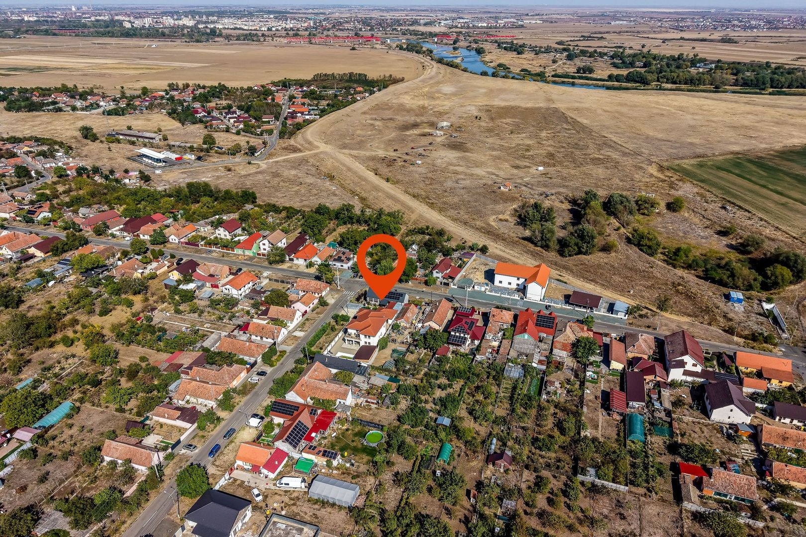 Casa renovata 4 camere - Sanicolau Mic - COMISION 0 - Poză 7
