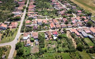 CASĂ ÎN HORIA - Poză 22