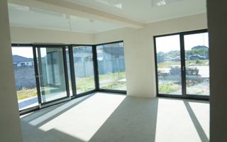 VILA noua 4 camere  + 2 locuri cu fundatie Vladimirescu zona Europa - Poză 12