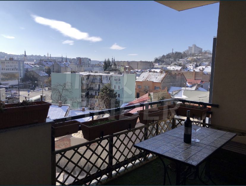 Vânzare 3 camere, 80 mp Centru, imobil nou, parcare subterana - Poză 6