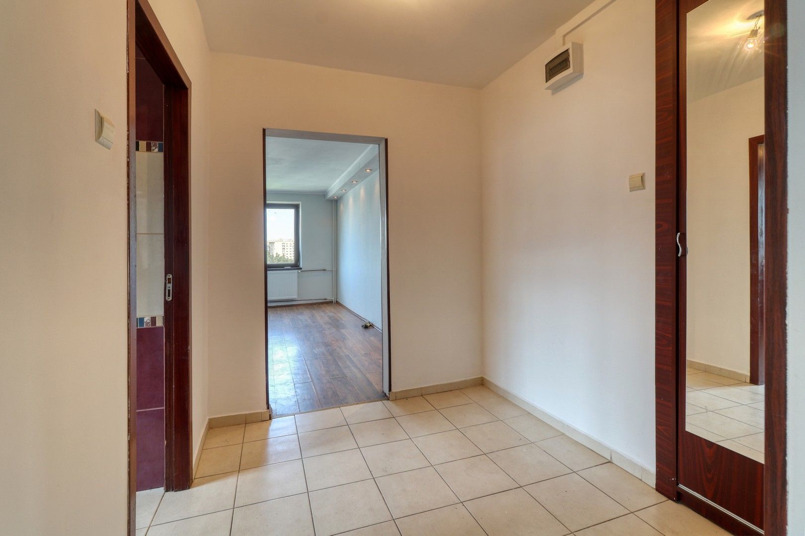 Oportunitate! Apartamanent de 3 camere- 70 mp, comision 0% - Poză 12