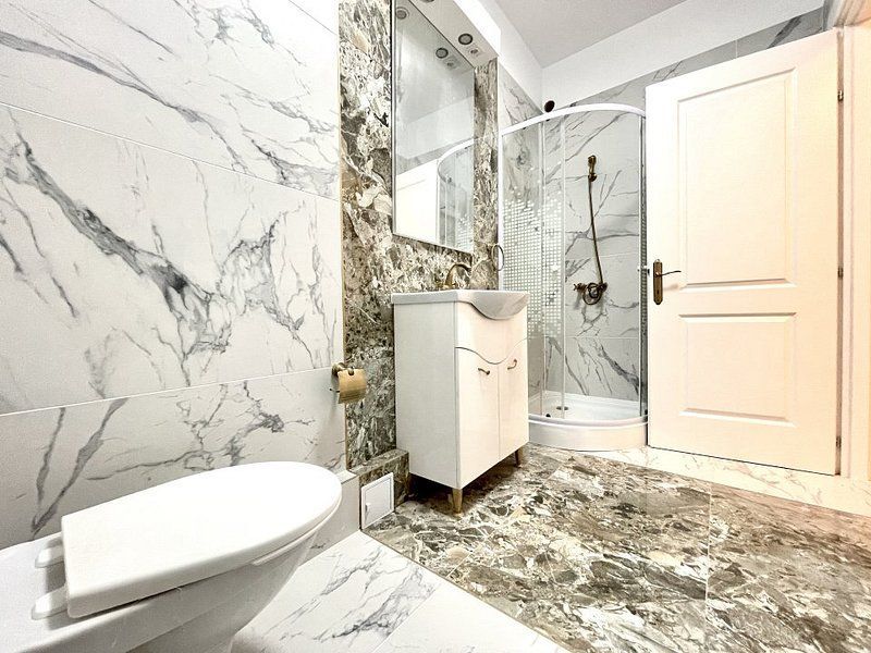 Recent renovat| Piața Unirii - lângă Tribunal - Poză 12