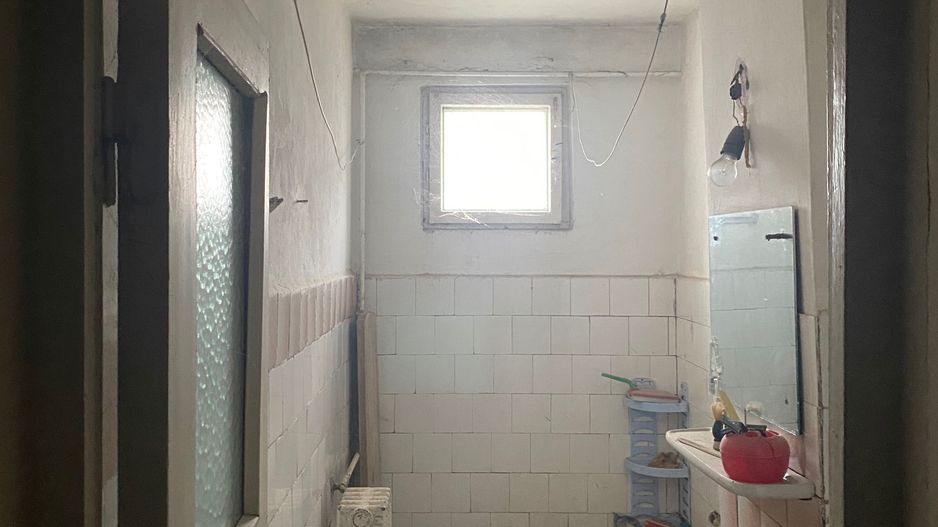 Apartament 2 camere, etaj, 4/4, Micro 13B - Poză 4