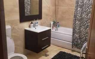 Apartament la cheie / etaj intermediar / Zona Florilor - Poză 3