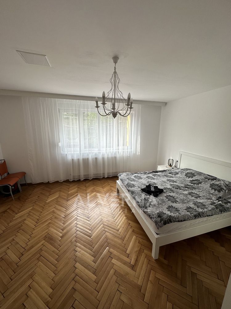 Apartament 2 dormitoare + living | balcon | 96mp + 4mp | zona Centrala - Poză 2
