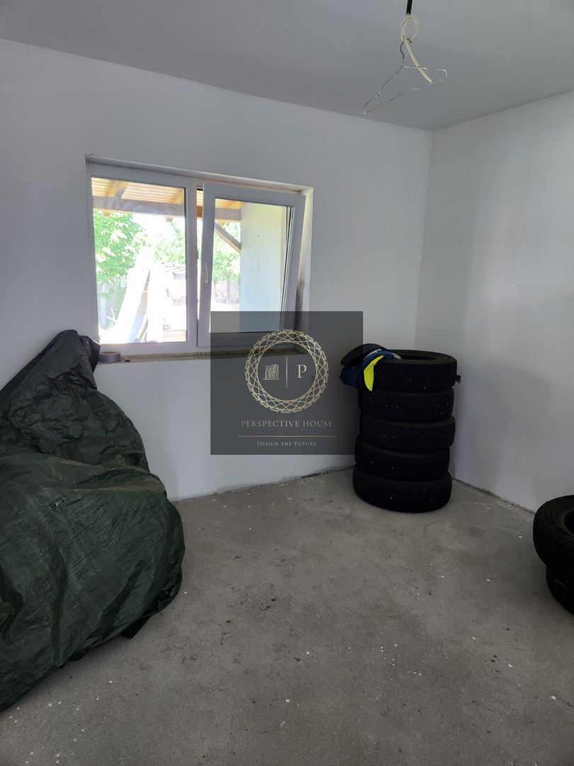 Casa Individuala-spatioasa in Orizont - Poză 8