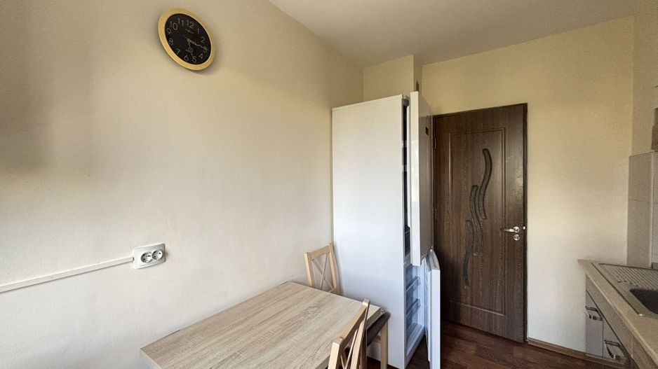 2 camere strada Toamnei in Centrul Civic. - Poză 11