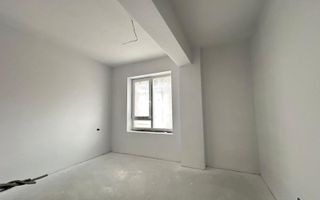 Apartament 3 camere, etaj intermediar, ansamblu nou Calea Surii Mici - Poză 2