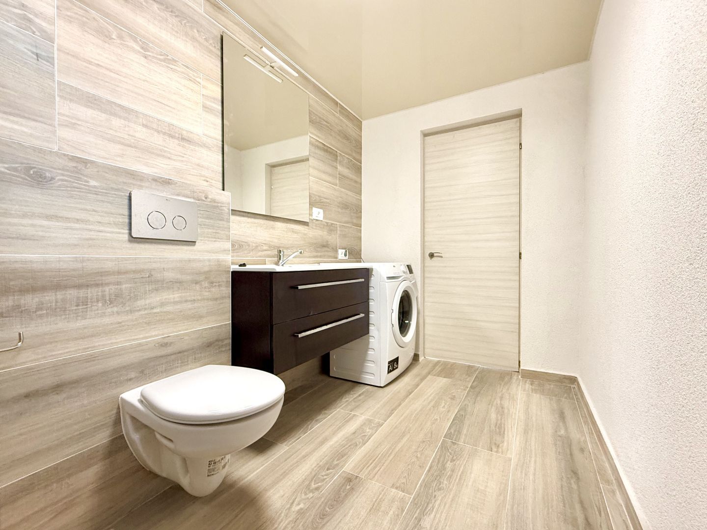 Casă premium de închiriat – Dumbrăvița - zona centrală - Poză 29