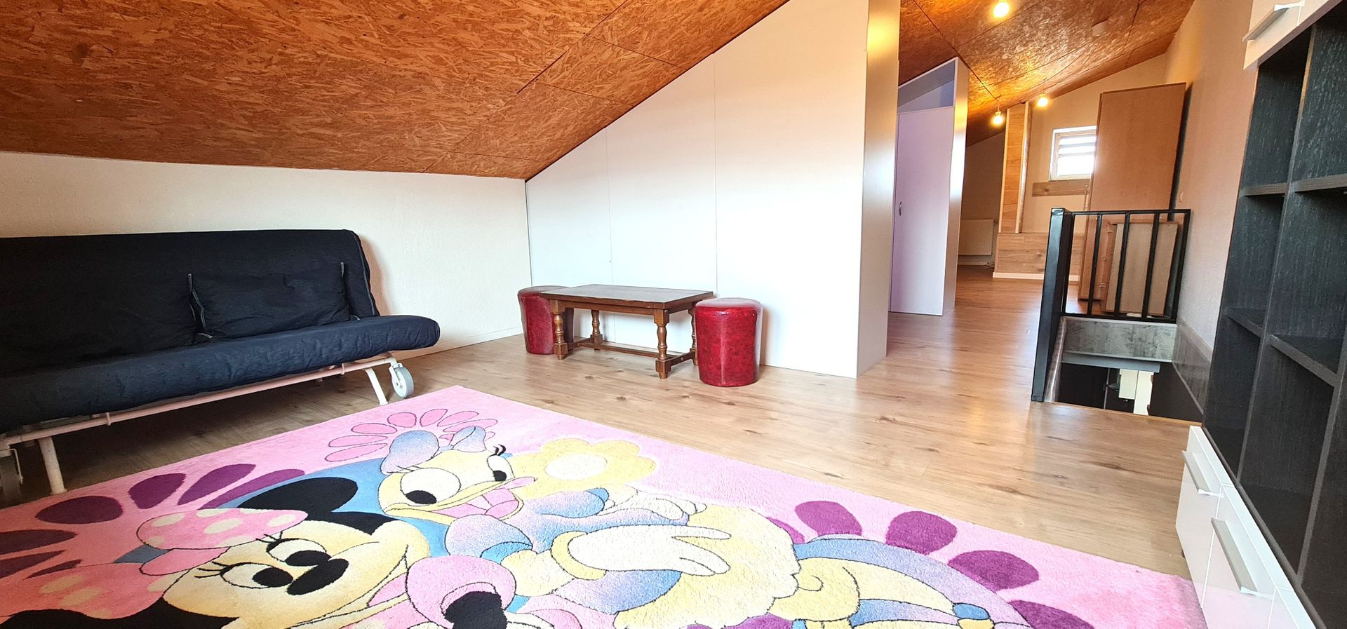 Casa semimobilata semiutilata modern cartier Izvor Tarlungeni Brasov - Poză 19