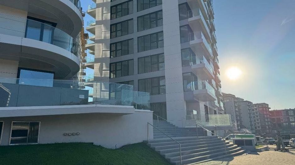 Apartamente cu 3 camere de vânzare în One Lake Club - direct proprietar - Poză 4