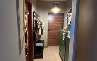 Apartament cu 2 camere, demisol înalt, cu balcon și parcare. - Poză 6