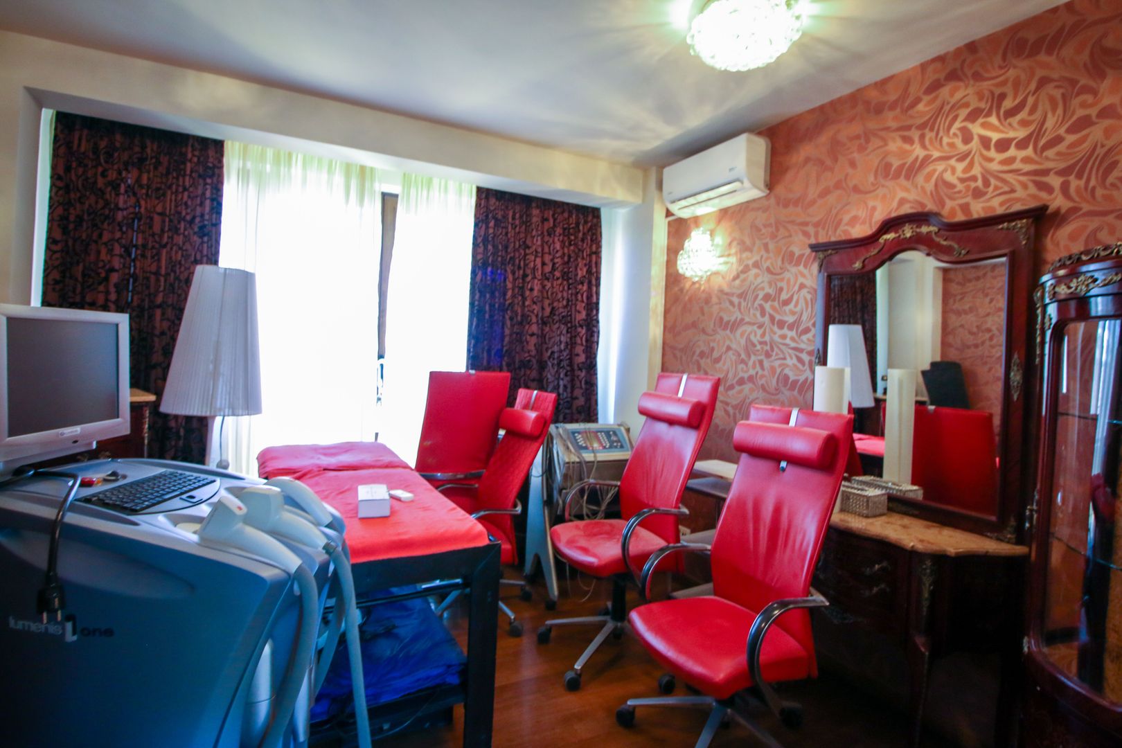 Vila 8 Camere Piata Dorobanti - Poză 37