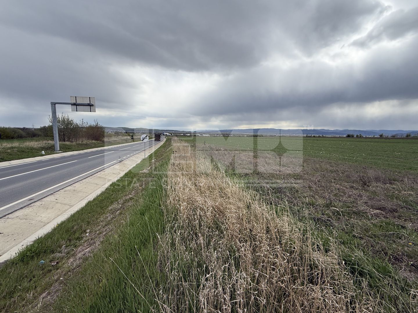 Teren extravilan | Horodnic de Sus – zona Osoi | 50 de Ari - Poză 2