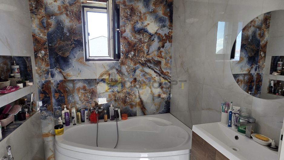 Vila individuala cu Piscina Premium 5 camere curte 600 mp - Poză 22