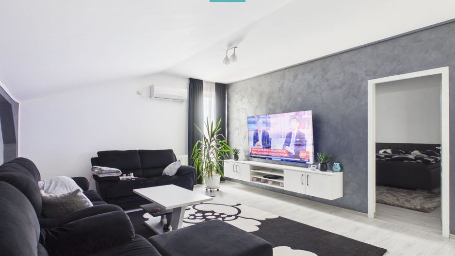 Apartament spațios tip penthouse - Poză 1