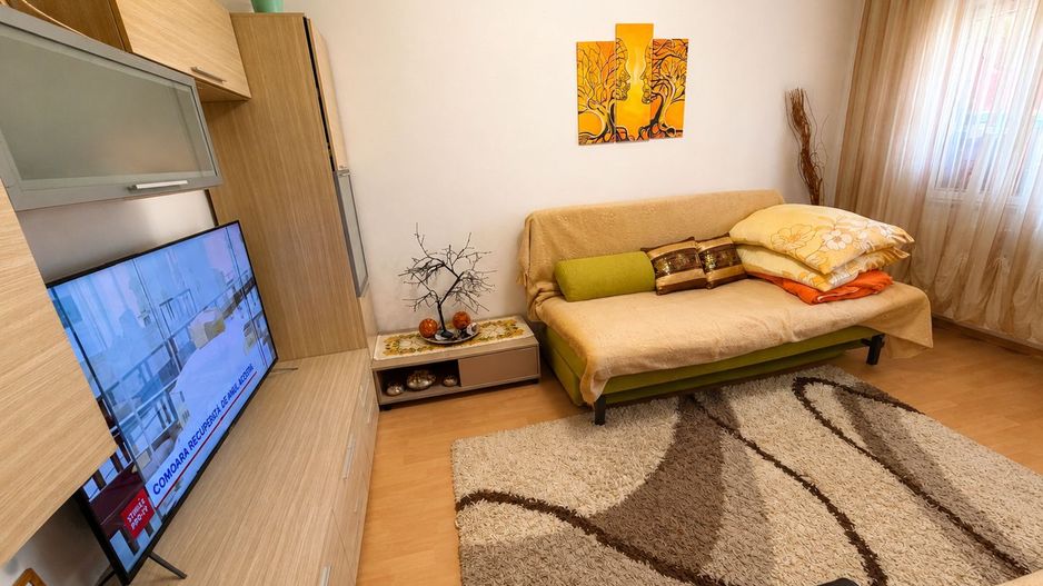 Soarelui | 1 Camera | Bloc izolat si mansardat | Bucatarie inchisa - Poză 4
